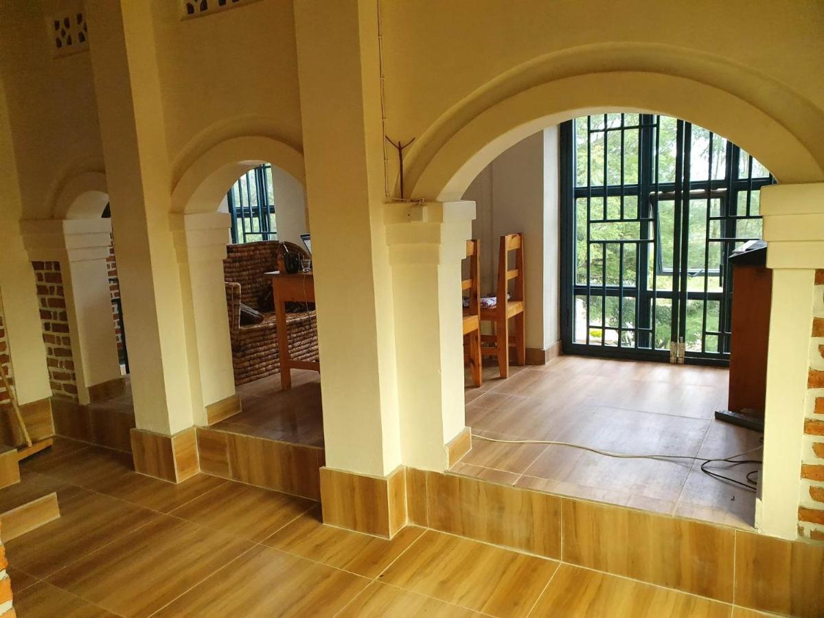 Stany'S Apartments Butare Екстериор снимка