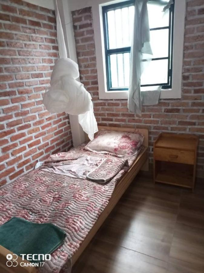 Stany'S Apartments Butare Екстериор снимка